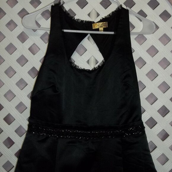 Princess Dress By Vera Wang Size 7 - Picture 3 of 8